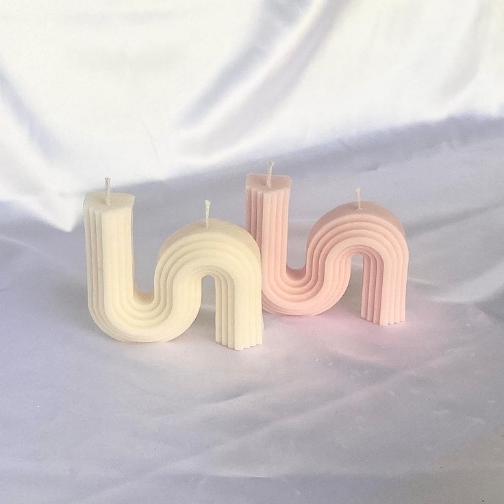 Twisted S Pillar Candle