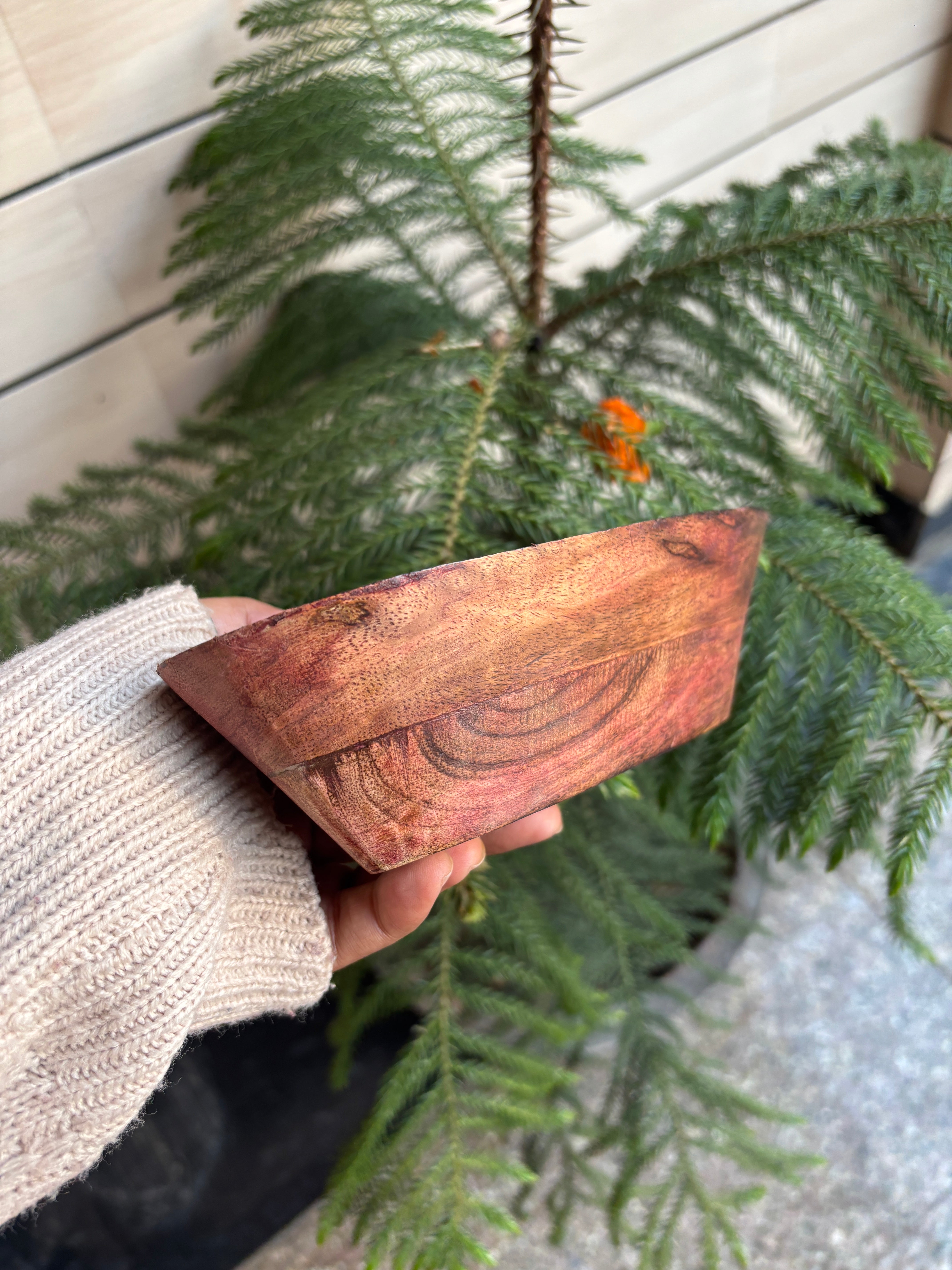 WB0001 - Wooden Boat Bowl