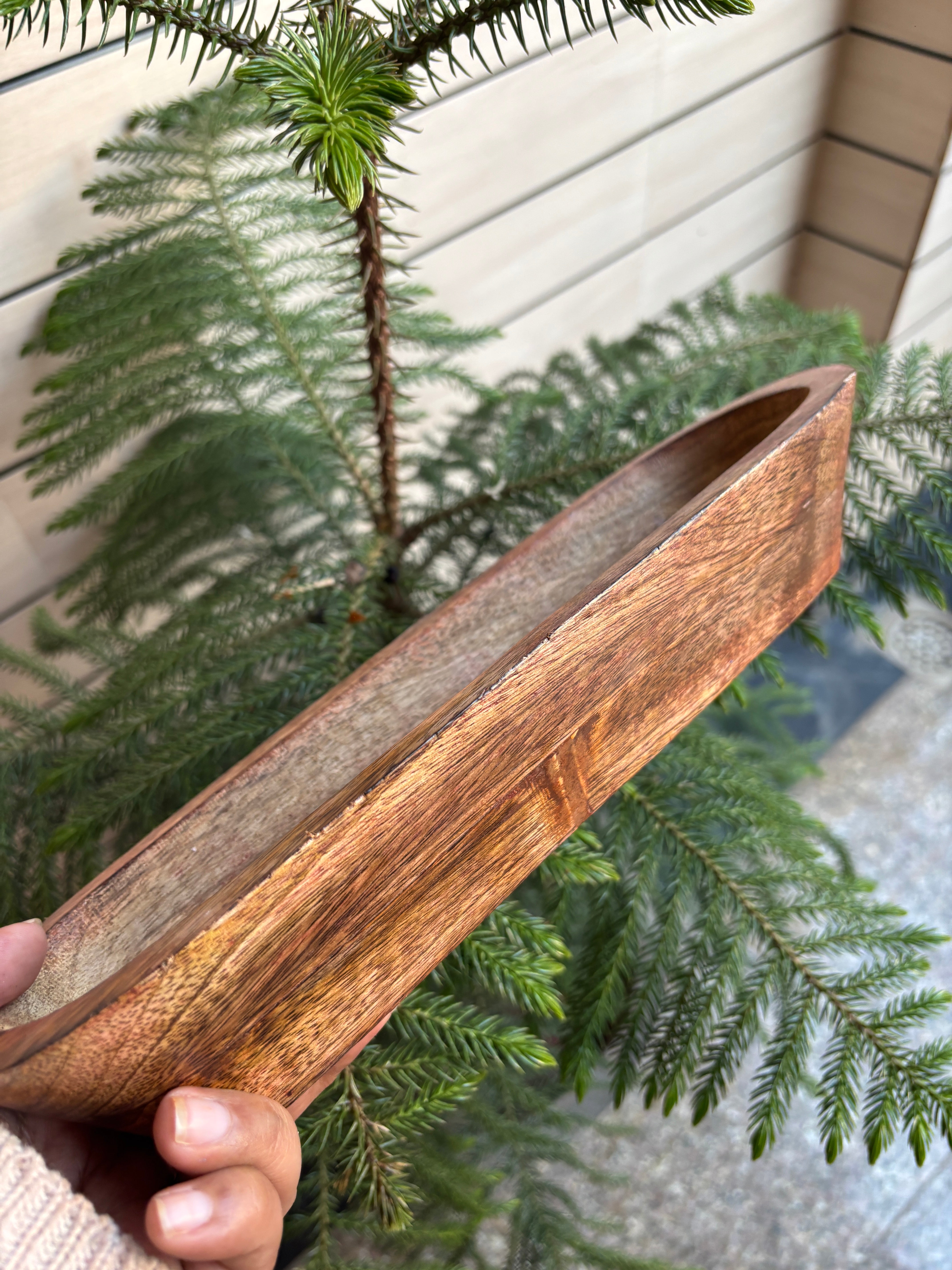 WB0014 - Large Oval Wooden Bowl